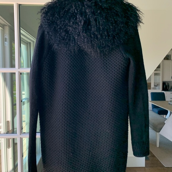 Vince Black Wool Mongolian Lamb Sweater - Picture 3 of 3